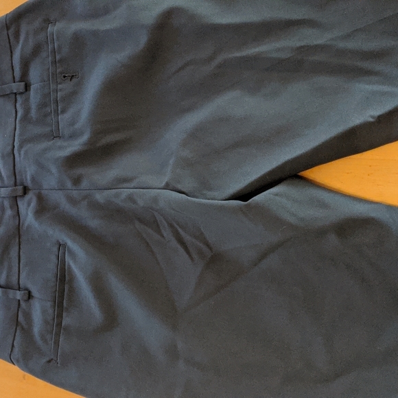 Van Heusen dress pants - Picture 3 of 4
